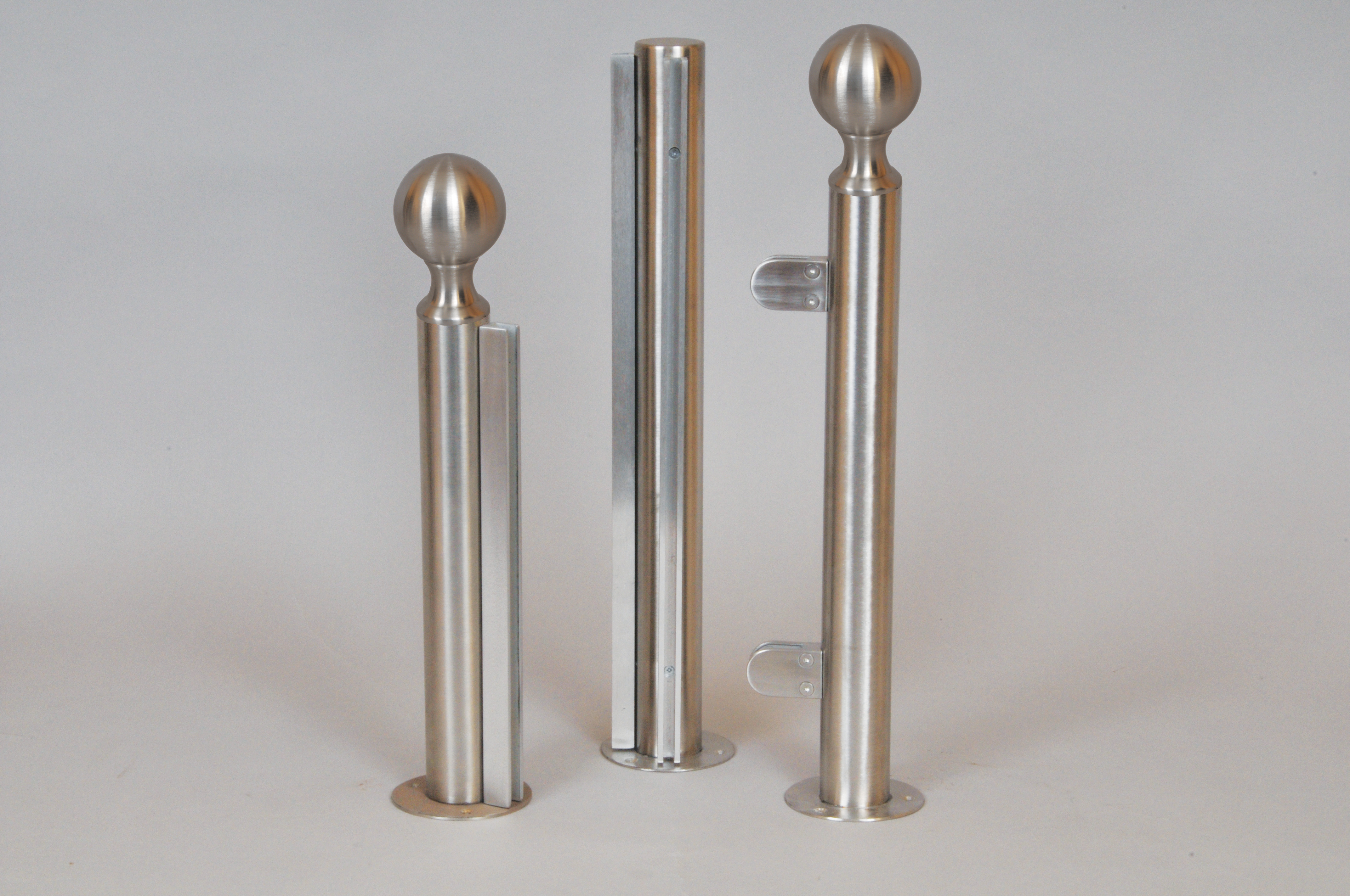 Stainless Steel Screen Posts